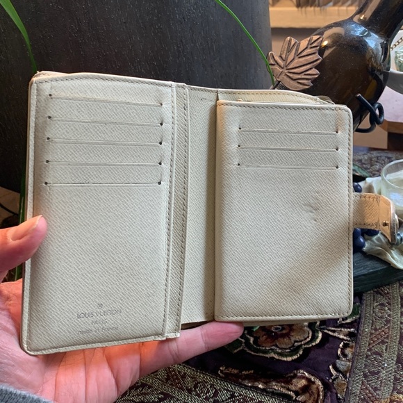 Rare🔥AUTHENTIC LOUIS VUITTON damier Azure checkers print snap kisslock wallet - Picture 5 of 16